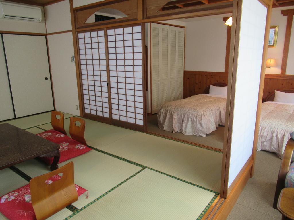 Amagase Onsen Hotel Suikoen Hita Buitenkant foto
