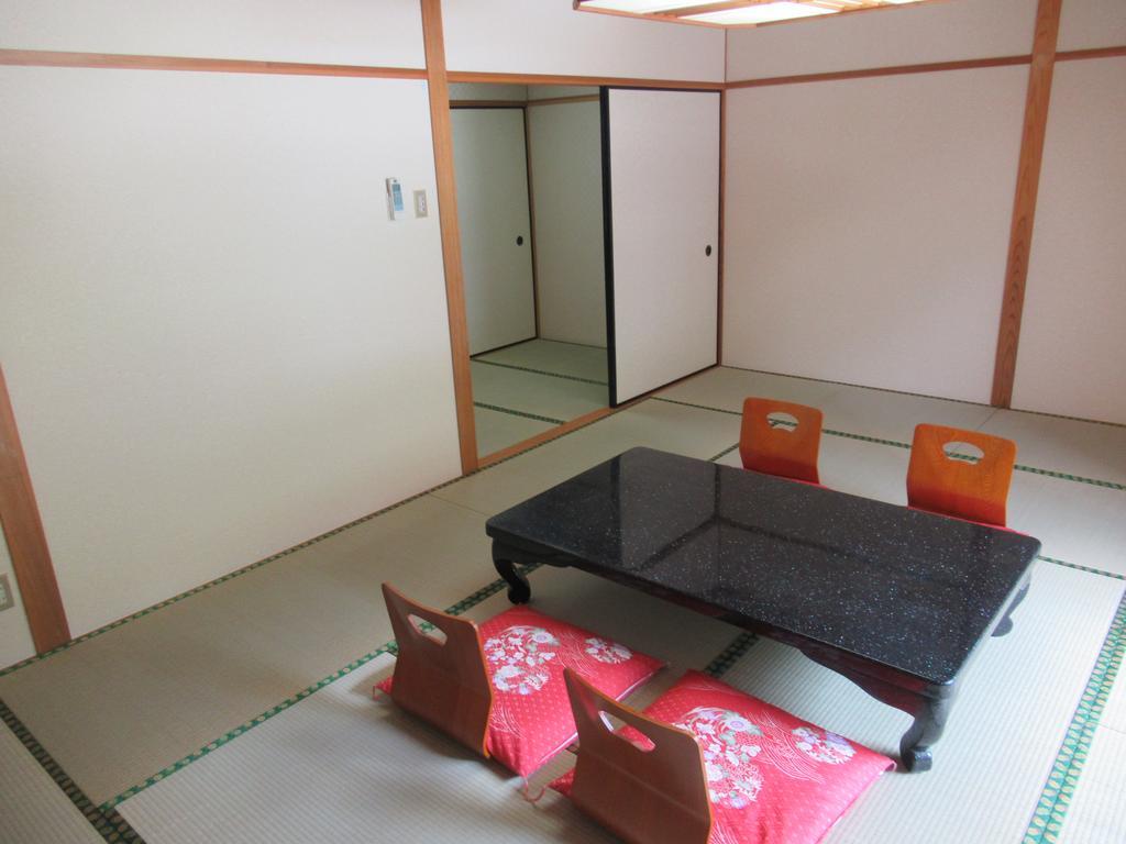 Amagase Onsen Hotel Suikoen Hita Buitenkant foto