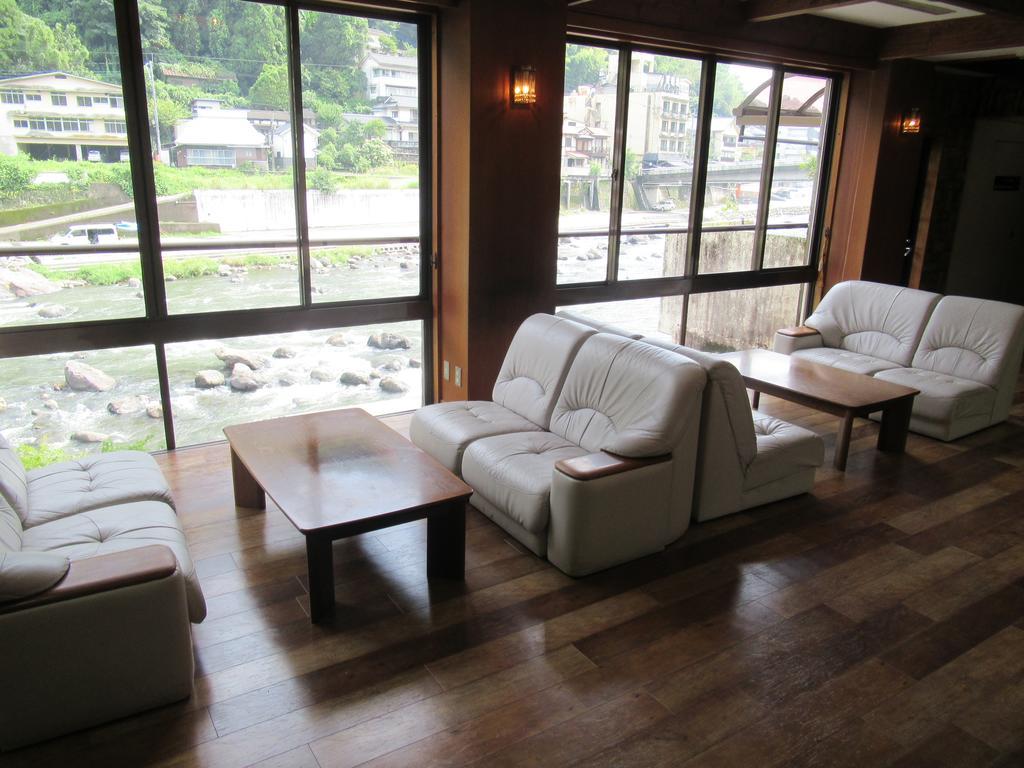 Amagase Onsen Hotel Suikoen Hita Buitenkant foto