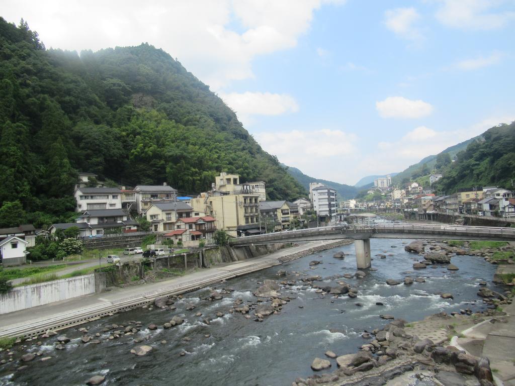 Amagase Onsen Hotel Suikoen Hita Buitenkant foto